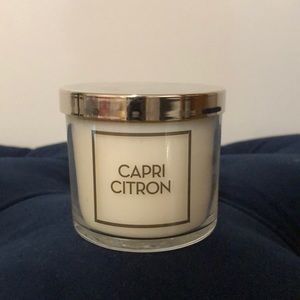 Bath & Body Works 4oz candle - Capri Citron